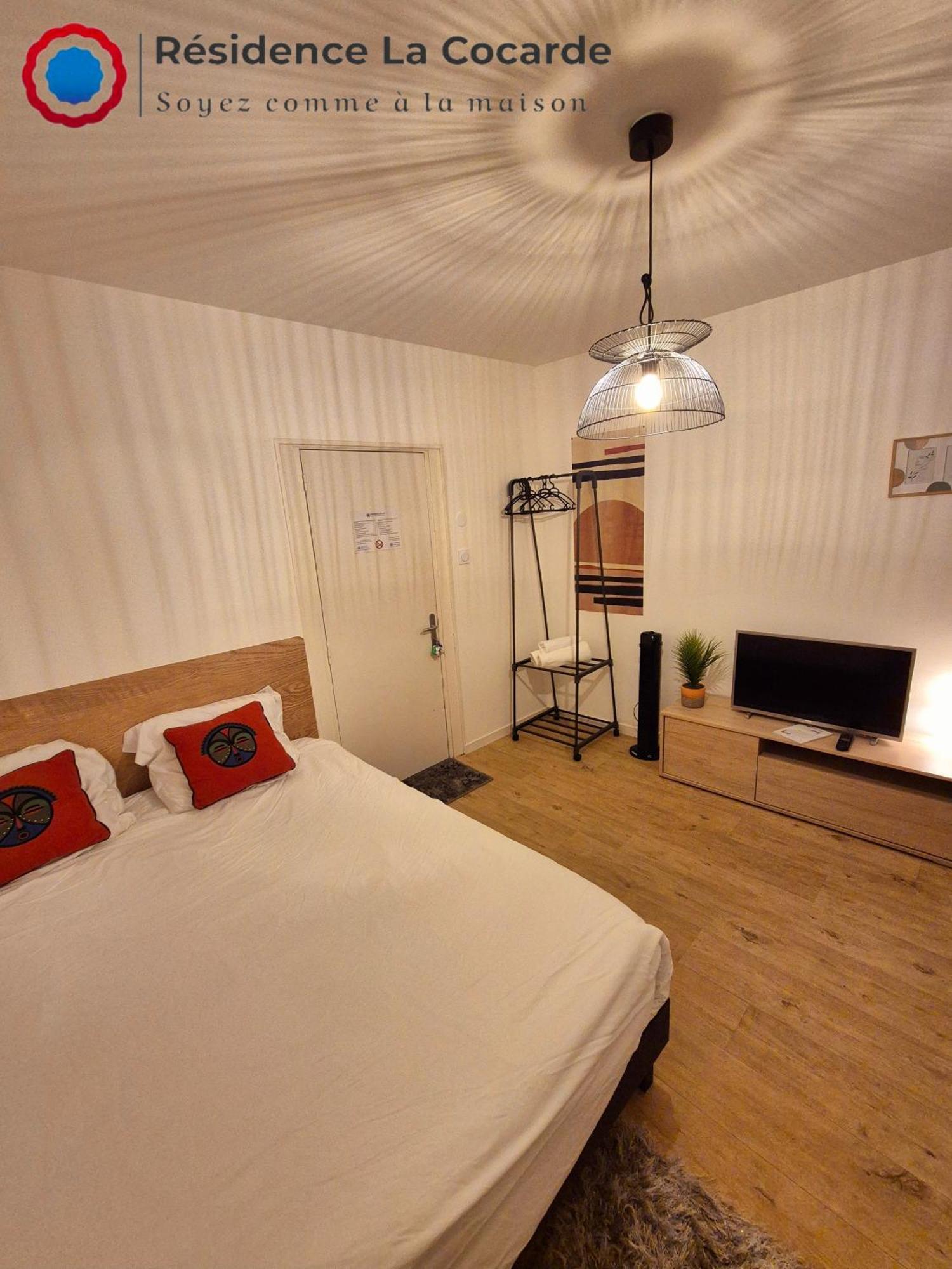 בורז'ה Residence La Cocarde, Suites Type Appartements מראה חיצוני תמונה